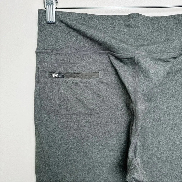 Lululemon Size 6 Relaxed Fit Pant Heathered Deep Camo Green Pant - Picture 12 of 15